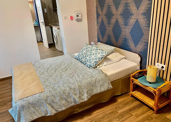 Two With Bath Apartment Vecses